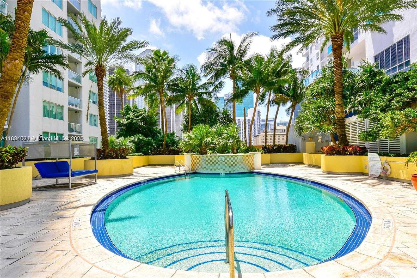 Small Image of 244 BISCAYNE BLVD #447, Miami Number 23