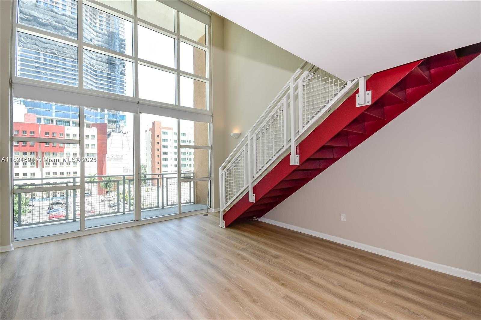 Small Image of 244 BISCAYNE BLVD #447, Miami Number 29
