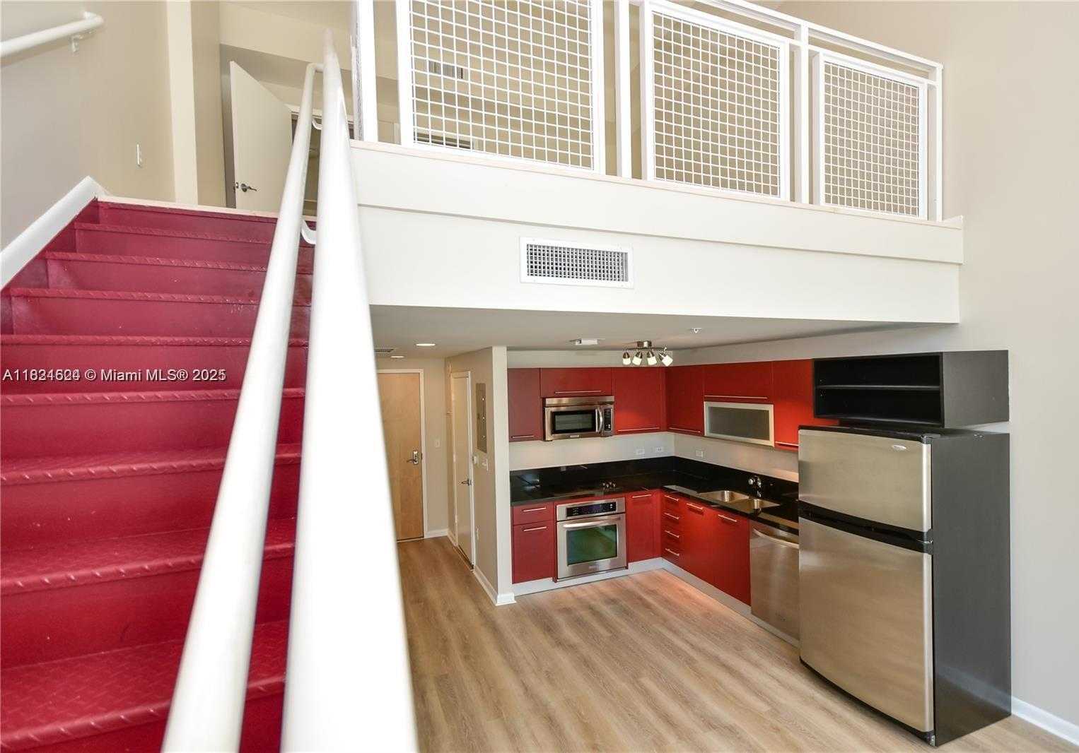 Small Image of 244 BISCAYNE BLVD #447, Miami Number 7