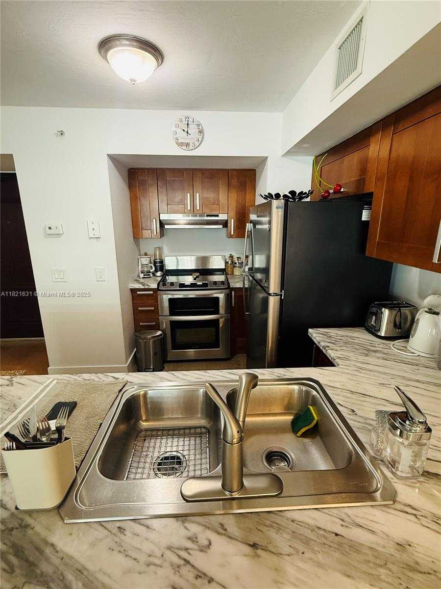 Small Image of 9499 COLLINS AVE #907, Surfside Number 8