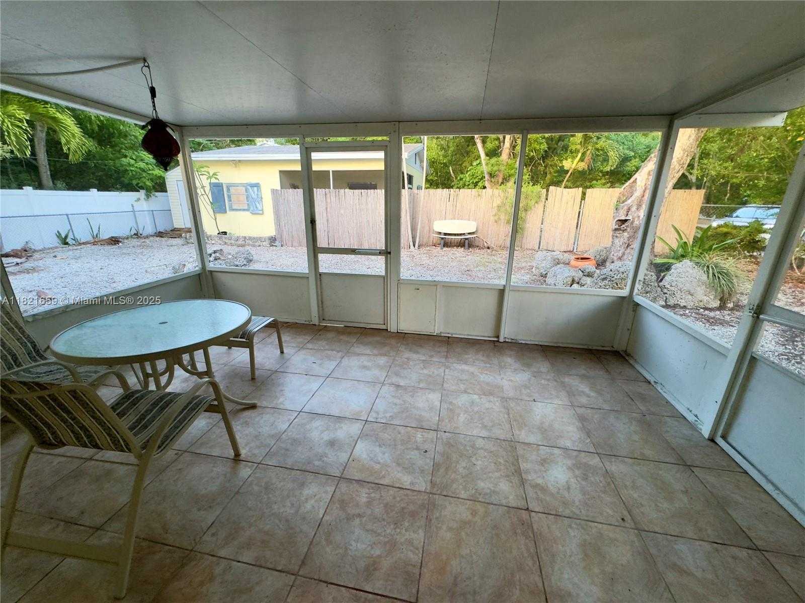 Small Image of 786 BOSTWICK DR #A, Key Largo Number 15