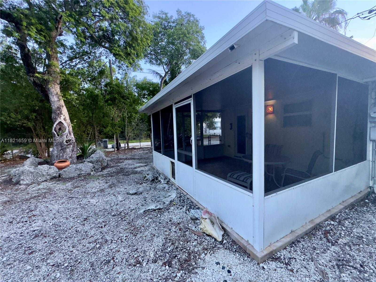 Small Image of 786 BOSTWICK DR #A, Key Largo Number 16