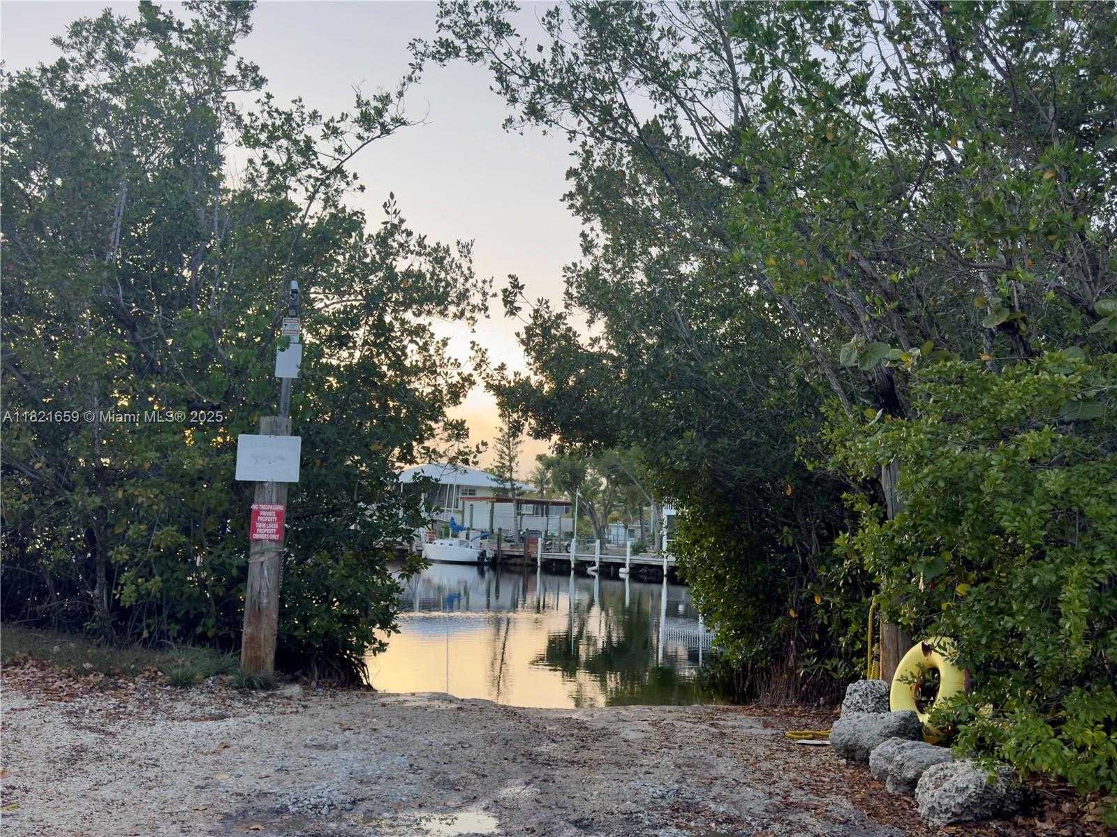 Small Image of 786 BOSTWICK DR #A, Key Largo Number 18