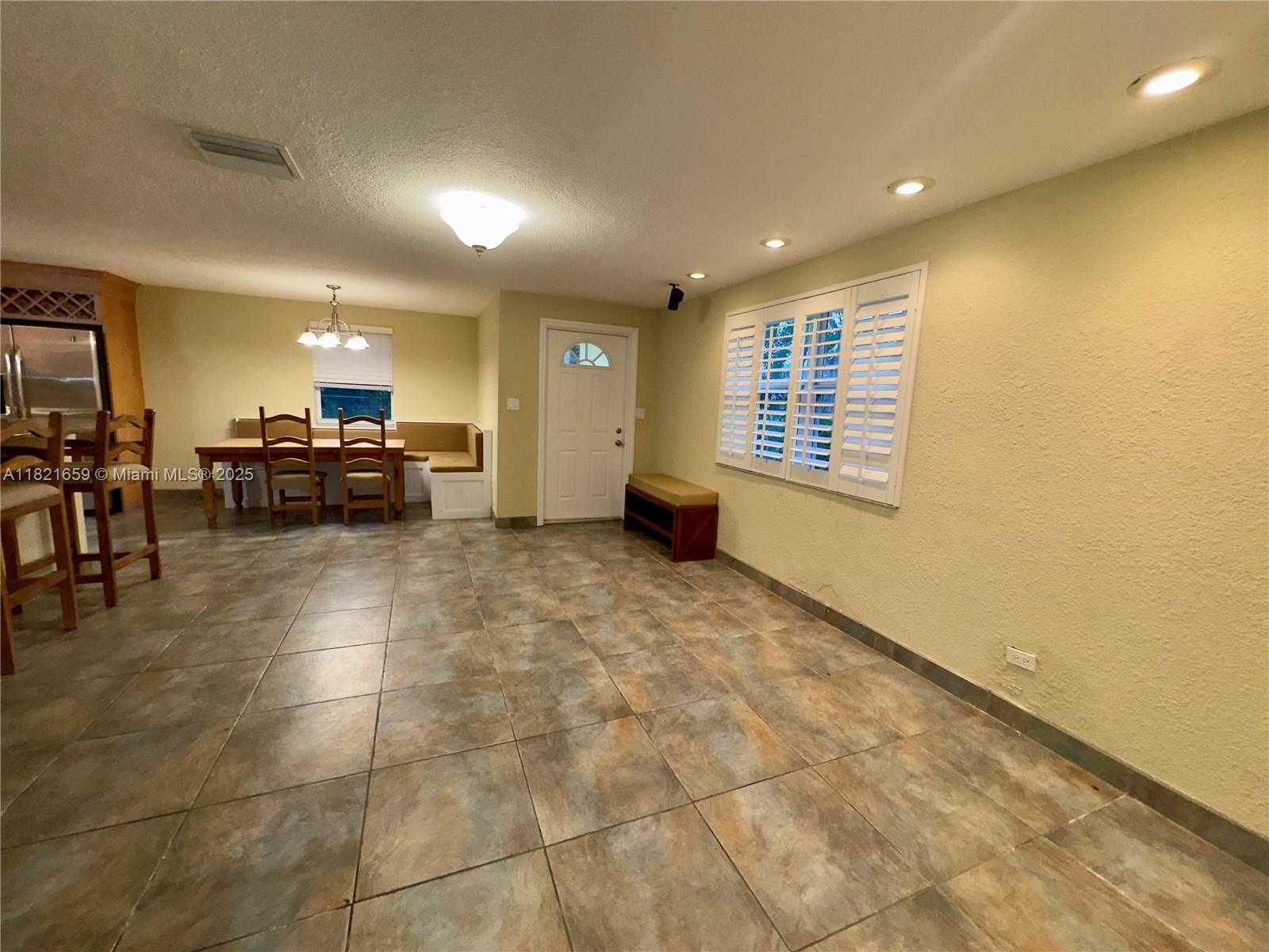 Small Image of 786 BOSTWICK DR #A, Key Largo Number 2