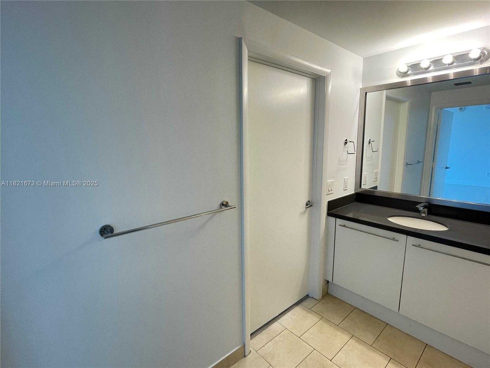 Small Image of 90 SOUTH WEST 3RD ST #1809, Miami Number 11