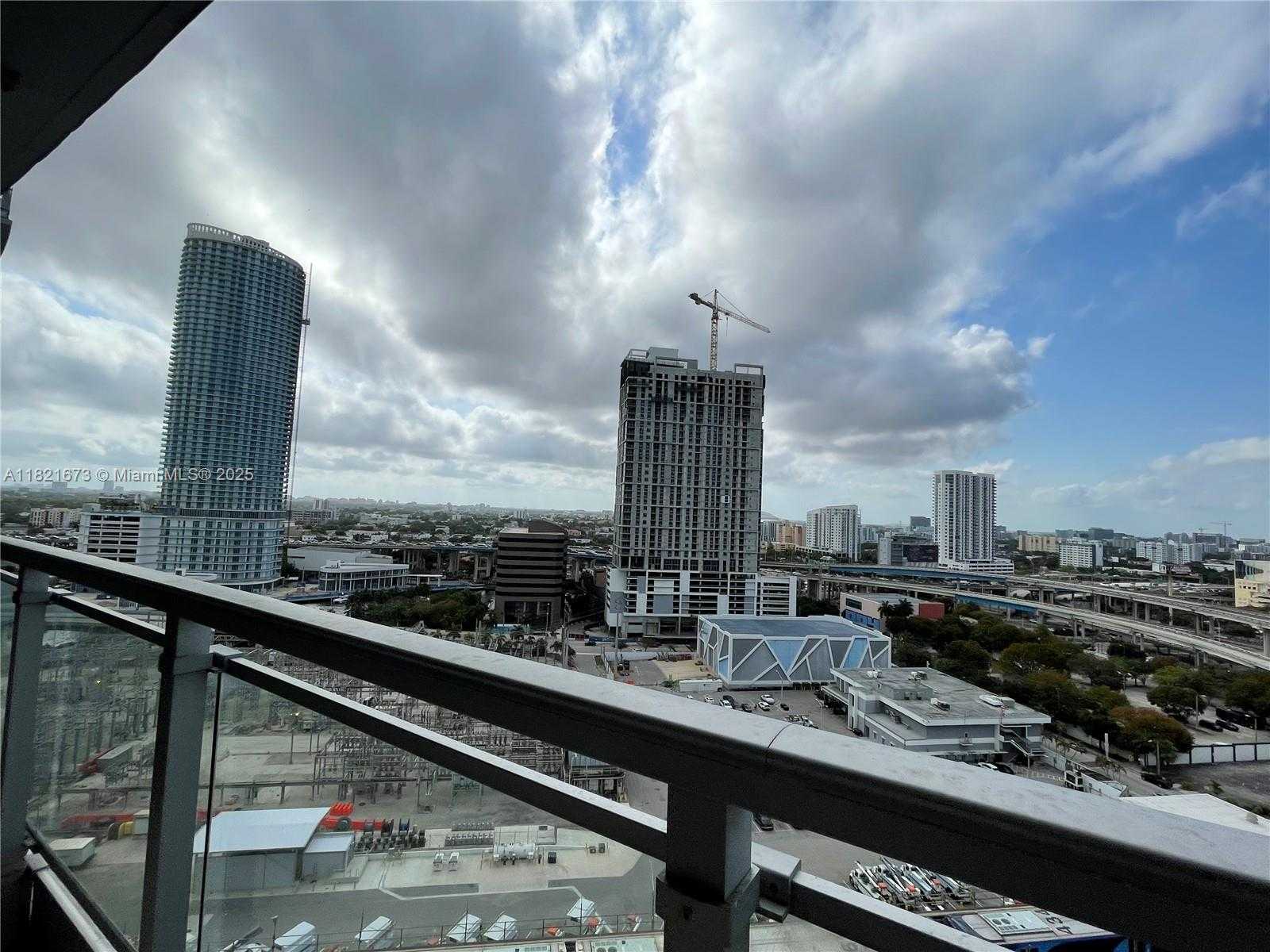 Small Image of 90 SOUTH WEST 3RD ST #1809, Miami Number 3