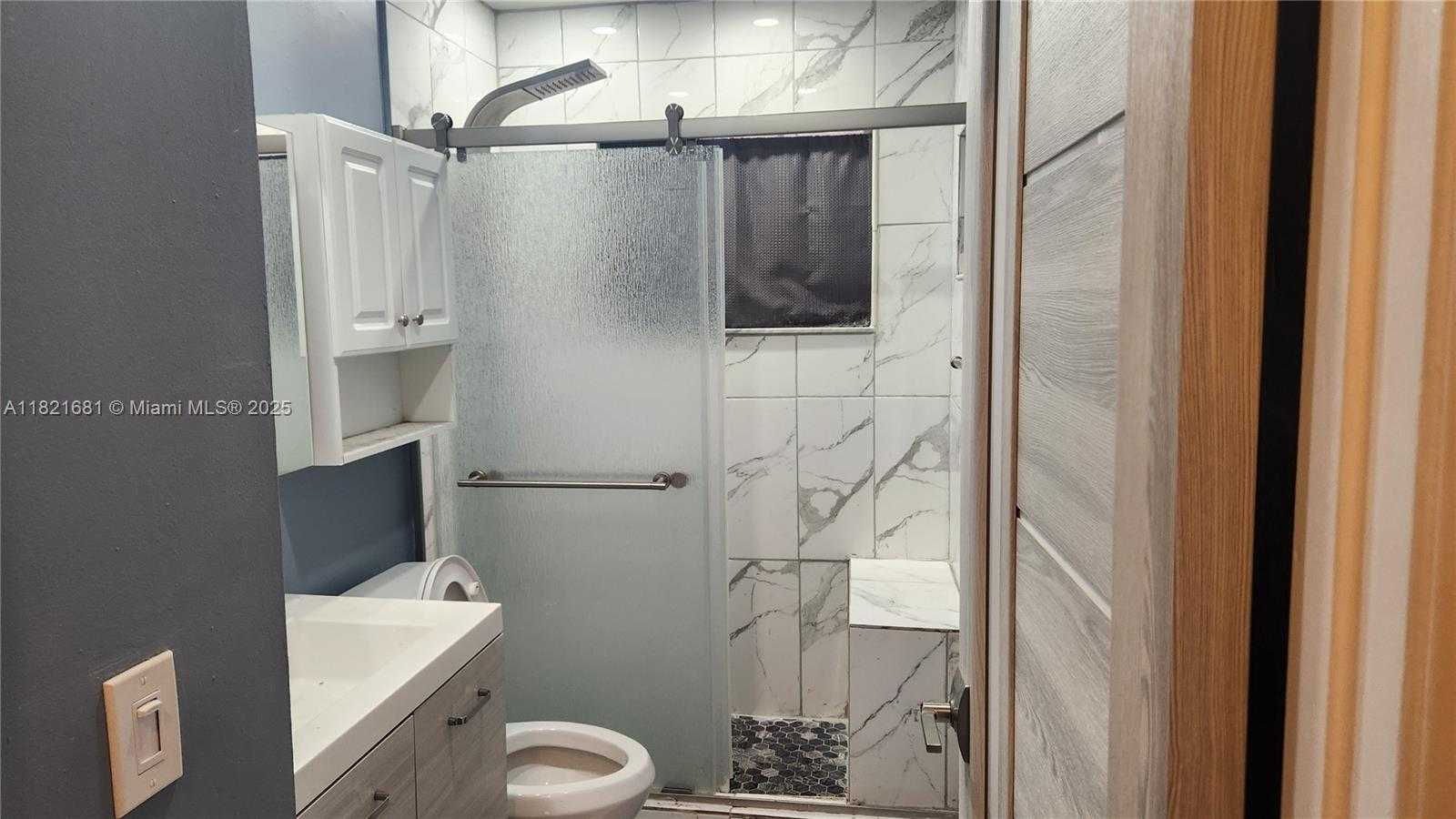 Small Image of 3243 NORTH WEST 203RD LN, Miami Gardens Number 14