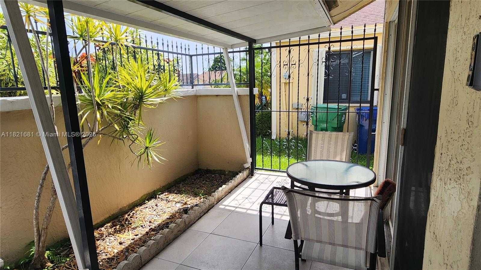 Small Image of 3243 NORTH WEST 203RD LN, Miami Gardens Number 2