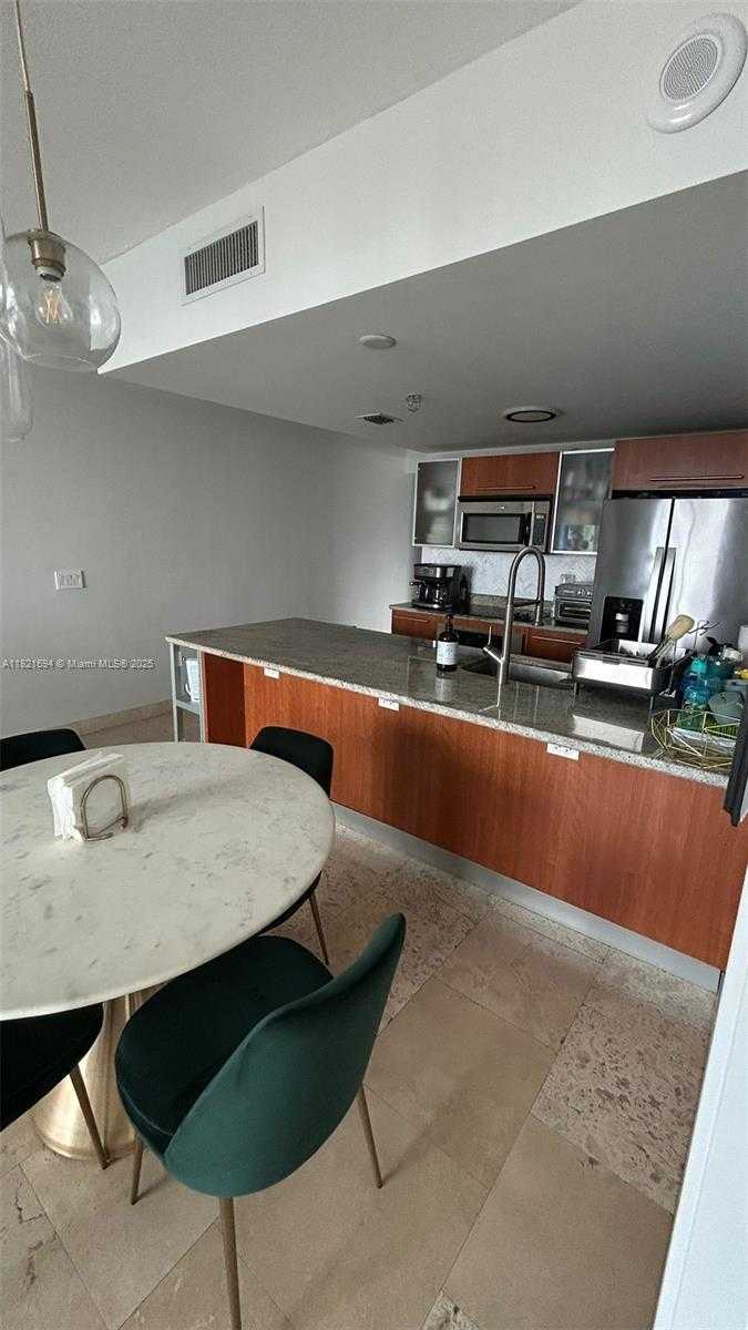 Small Image of 185 SOUTH WEST 7TH ST #3701, Miami Number 10