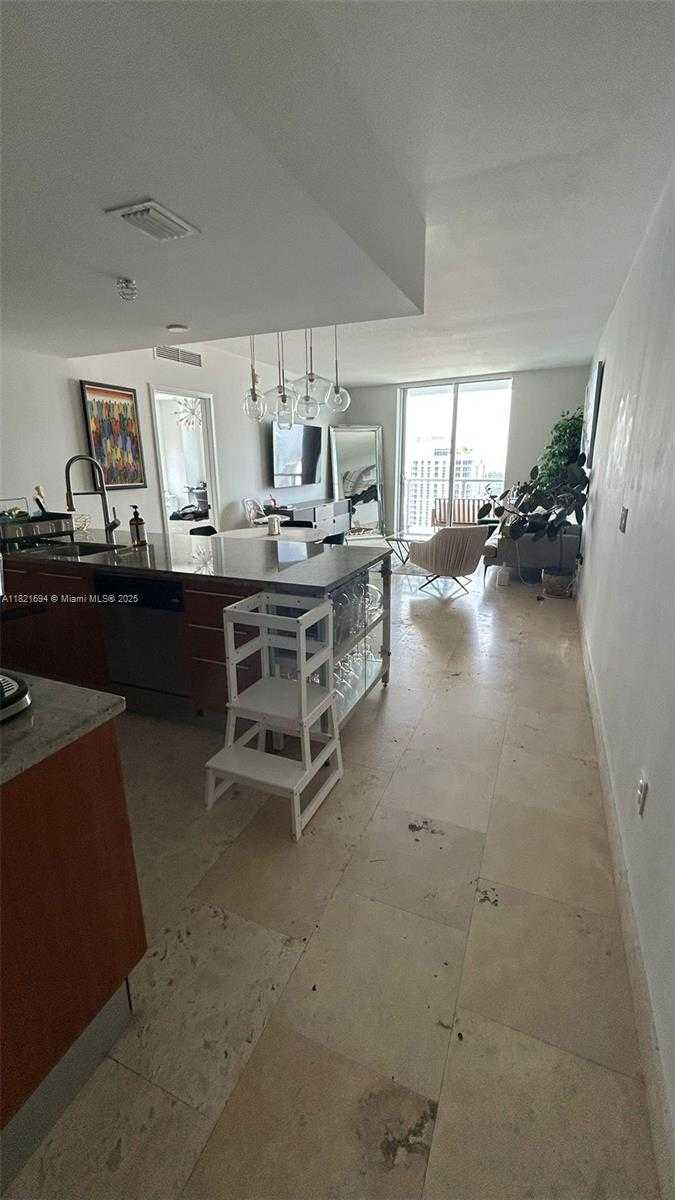 Small Image of 185 SOUTH WEST 7TH ST #3701, Miami Number 11