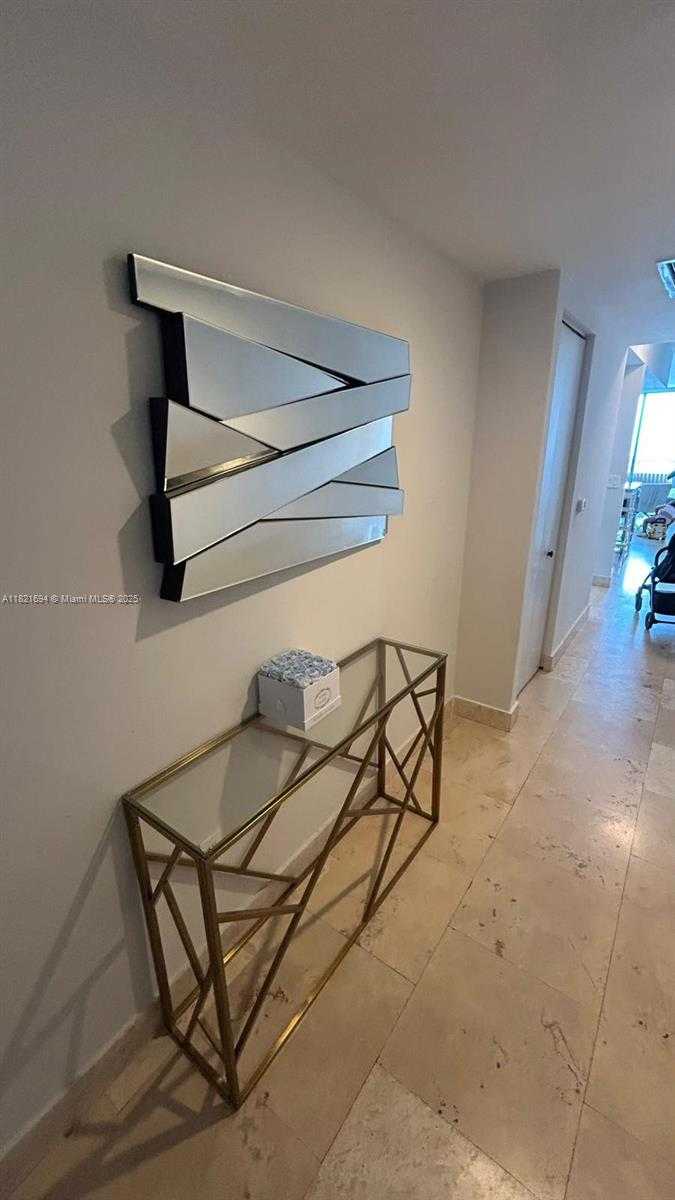 Small Image of 185 SOUTH WEST 7TH ST #3701, Miami Number 18