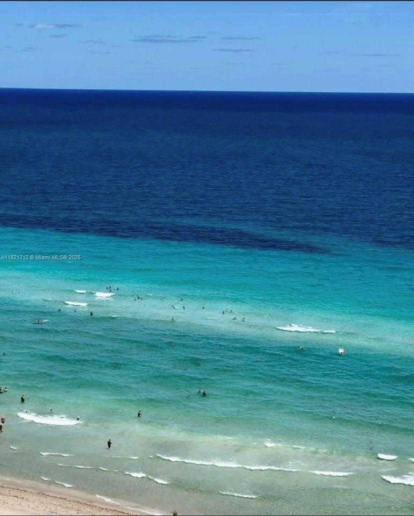 Small Image of 1830 SOUTH OCEAN DR #1809, Hallandale Beach Number 4