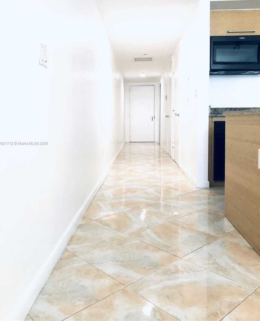 Small Image of 1830 SOUTH OCEAN DR #1809, Hallandale Beach Number 7