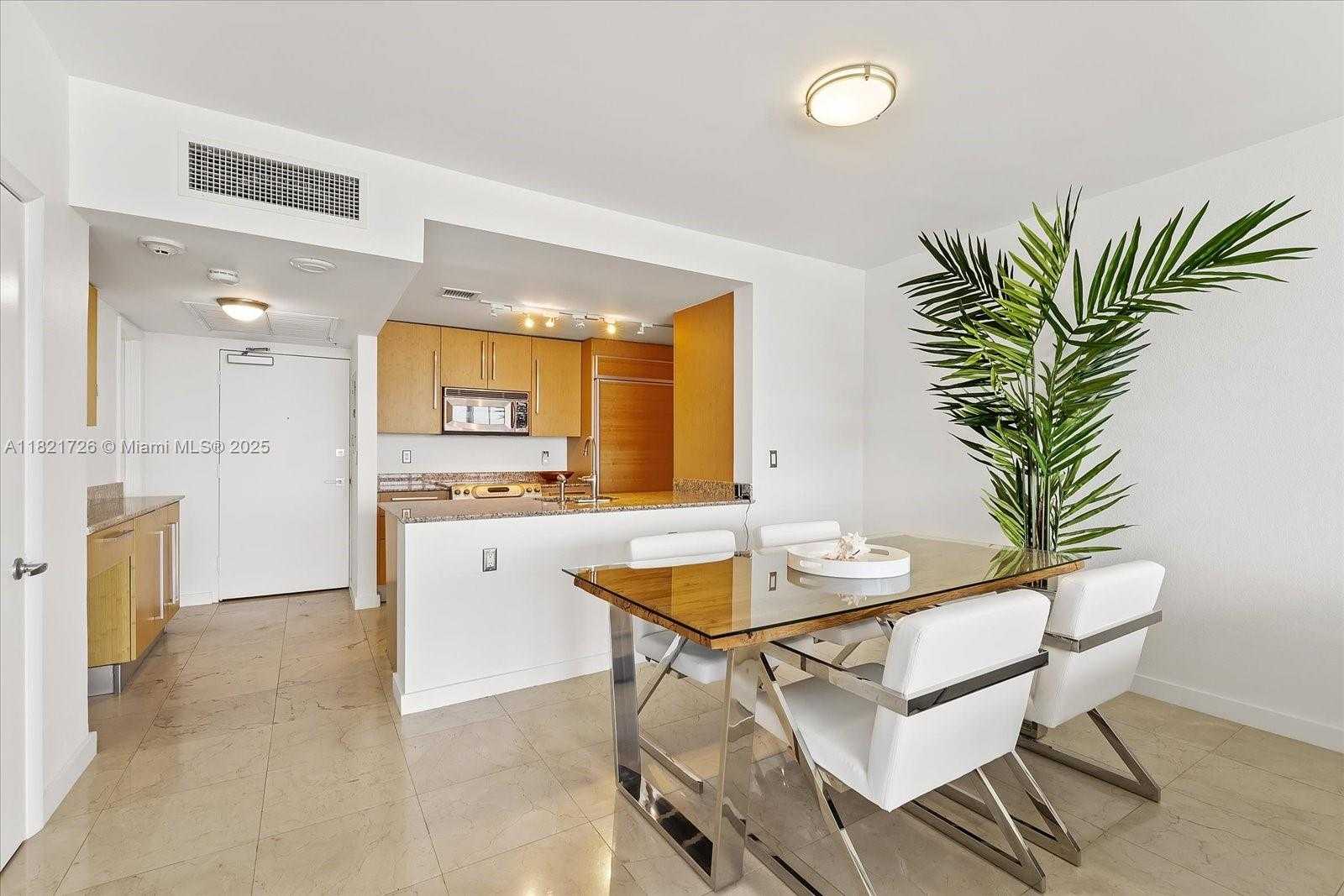 Small Image of 10275 COLLINS AVE #1124, Bal Harbour Number 11