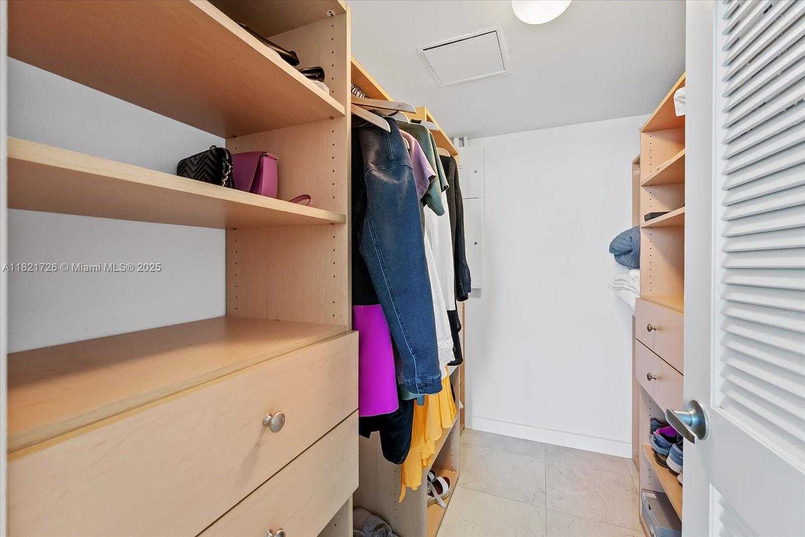 Small Image of 10275 COLLINS AVE #1124, Bal Harbour Number 18