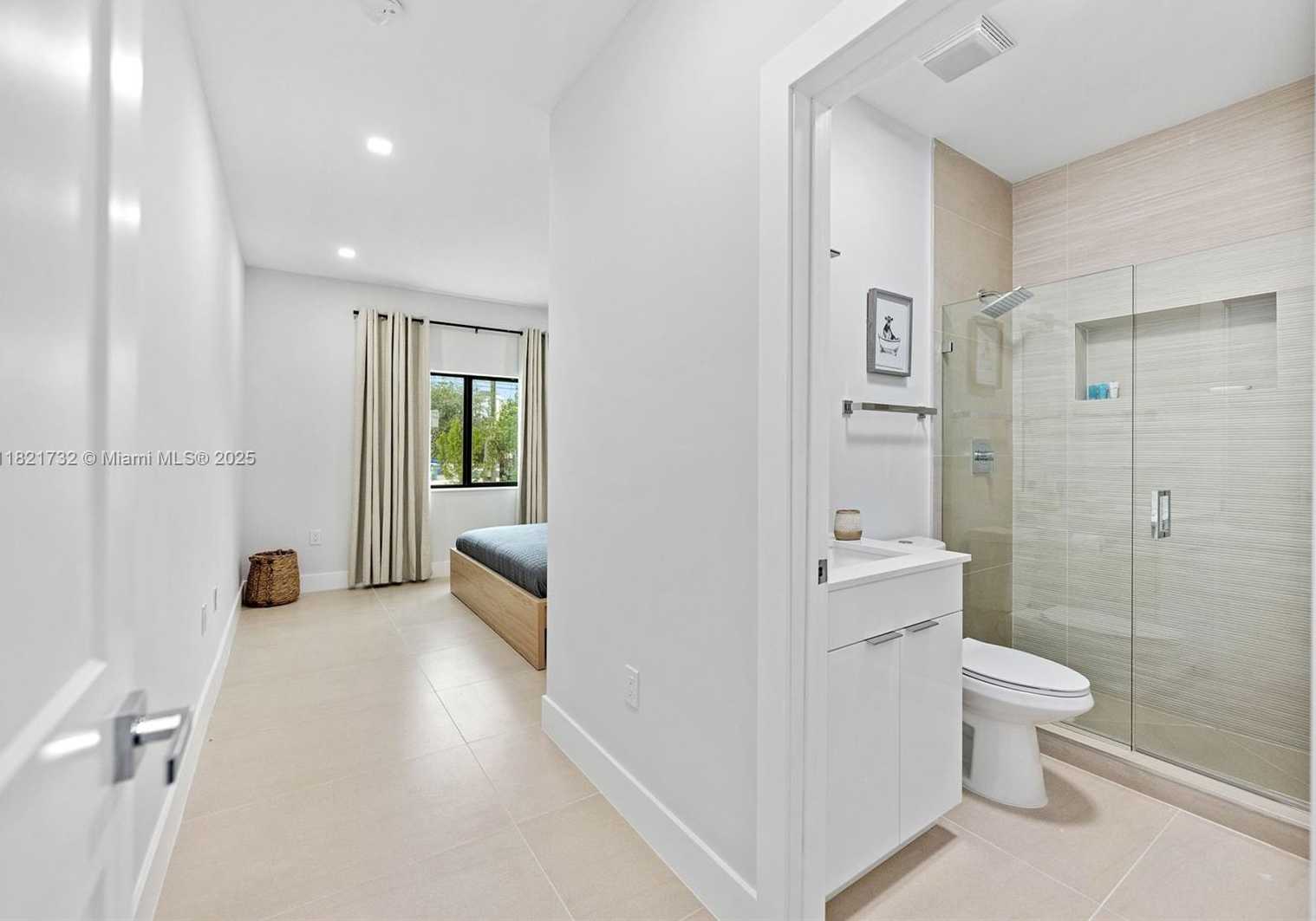 Small Image of 1898 NORTH WEST 26TH ST #1898, Miami Number 19