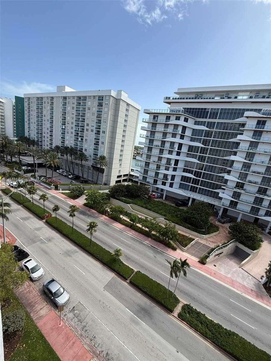 Small Image of 6801 INDIAN CREEK DR #302, Miami Beach Number 25