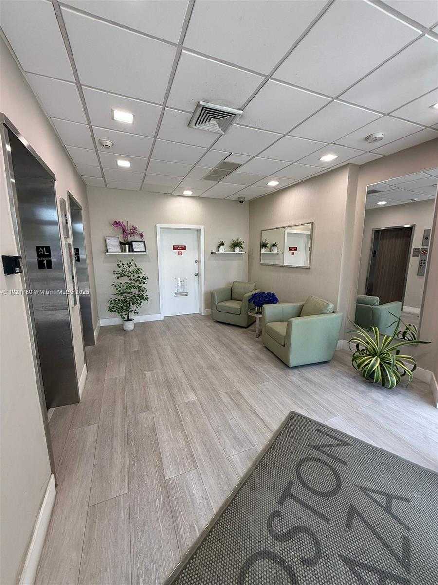 Small Image of 6801 INDIAN CREEK DR #302, Miami Beach Number 29
