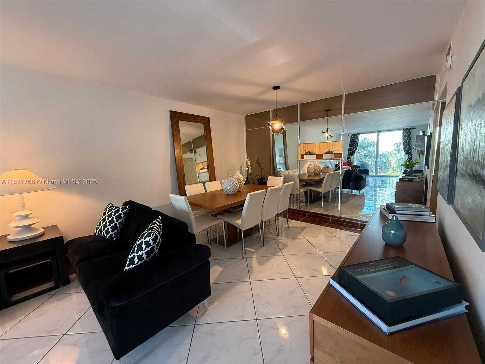 Small Image of 6801 INDIAN CREEK DR #302, Miami Beach Number 4