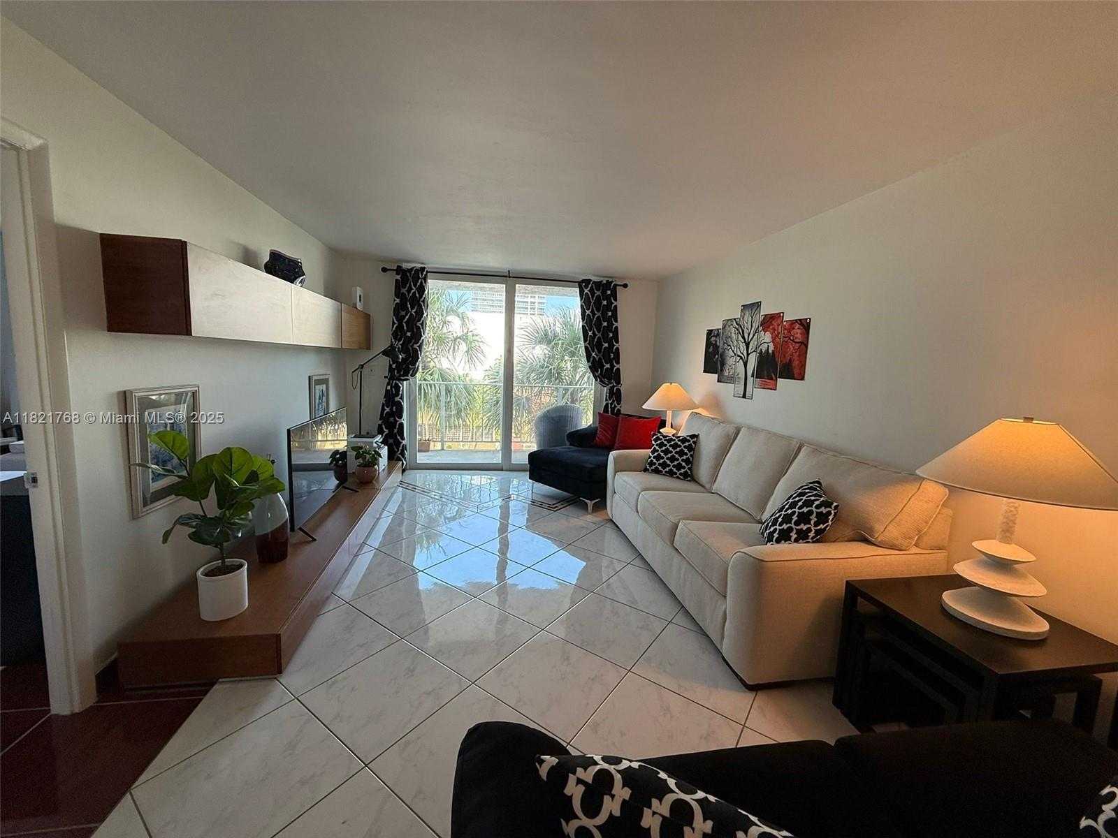 Small Image of 6801 INDIAN CREEK DR #302, Miami Beach Number 9