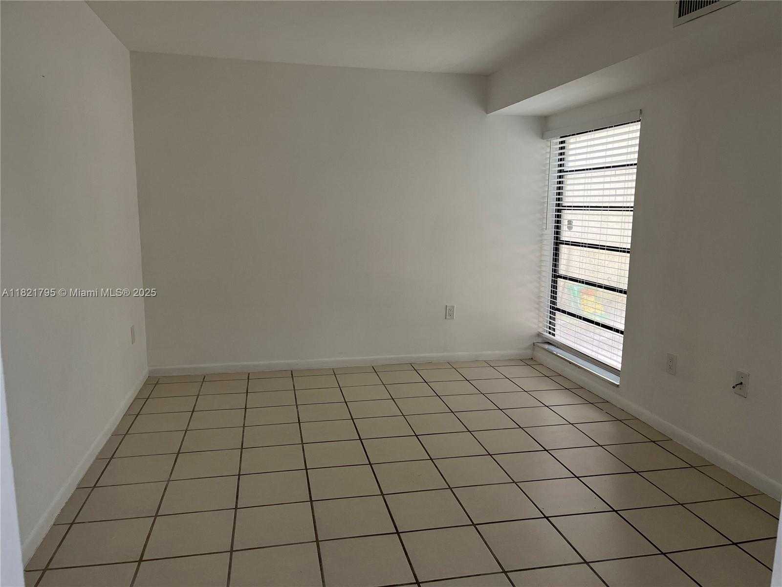 Small Image of 9030 SOUTH WEST 125TH AVE #E-104, Miami Number 21