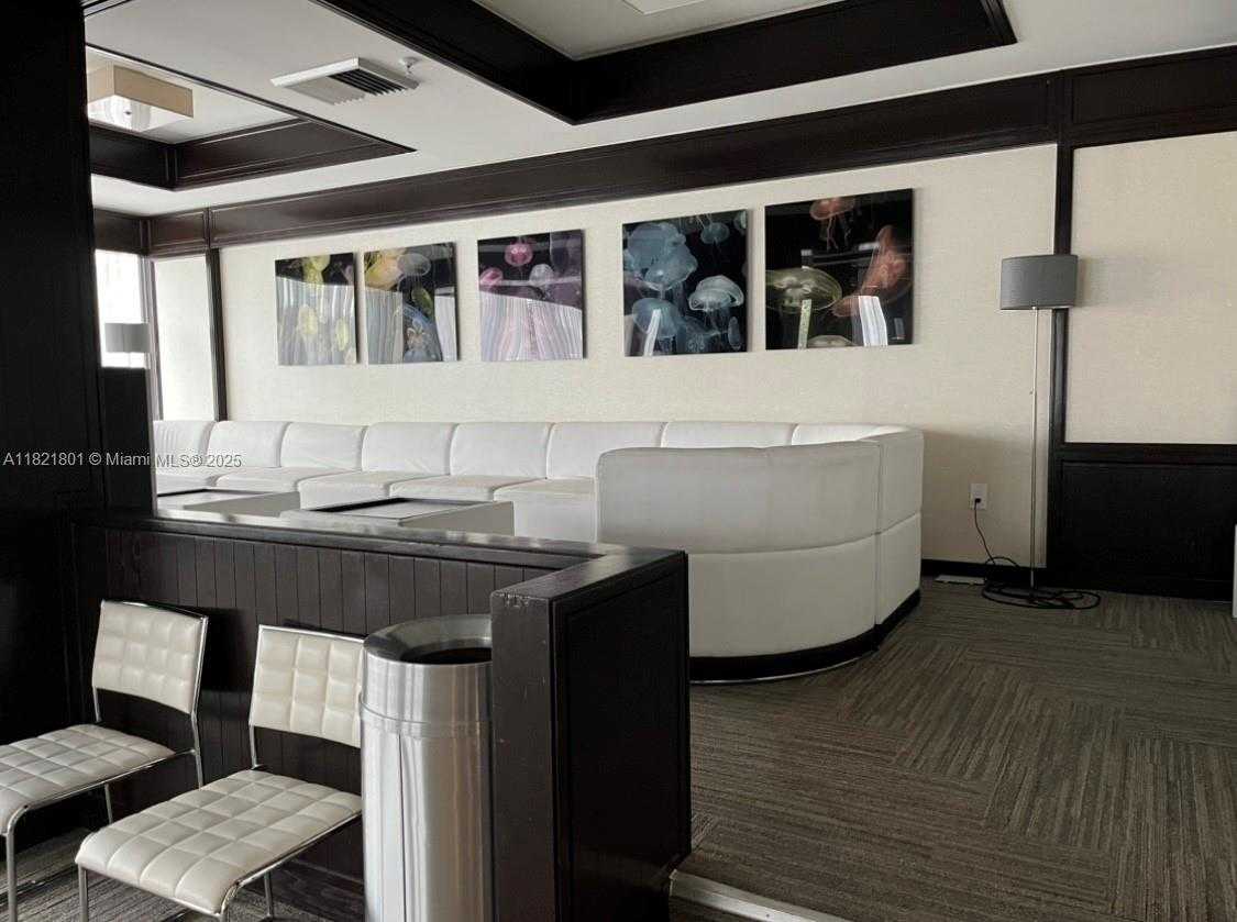 Small Image of 600 NORTH EAST 36TH ST #1111, Miami Number 26