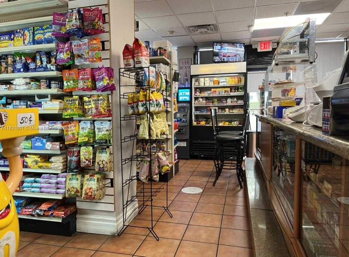 Small Image of 600 NORTH EAST 36TH ST #1111, Miami Number 34
