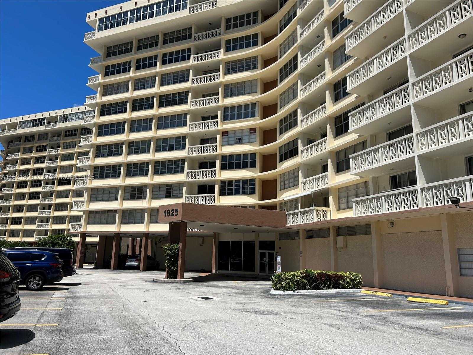 Small Image of 1825 SOUTH OCEAN DR #503, Hallandale Beach Number 16