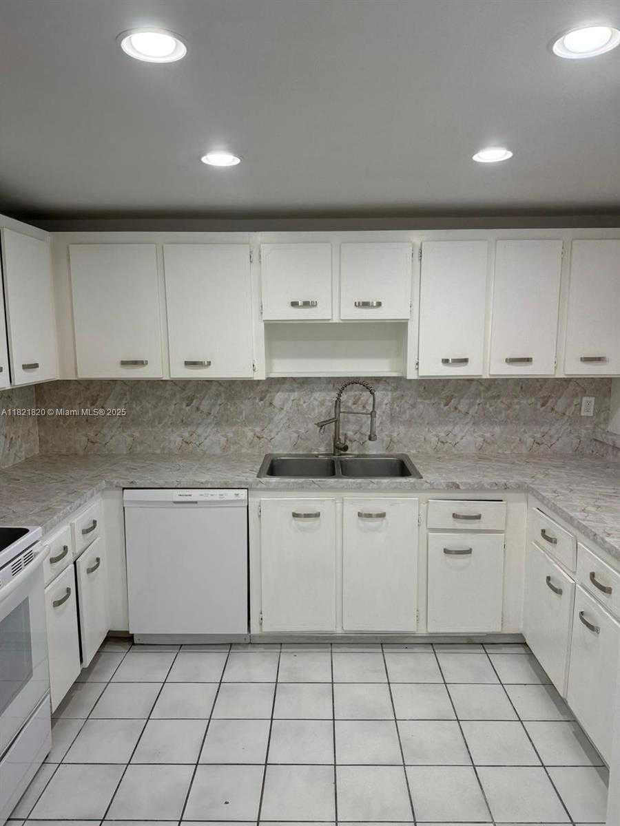 Small Image of 7010 NORTH WEST 186TH ST #5-502, Hialeah Number 2