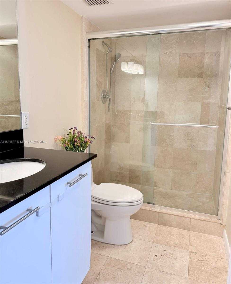Small Image of 3300 NORTH EAST 191ST ST #1607, Aventura Number 14