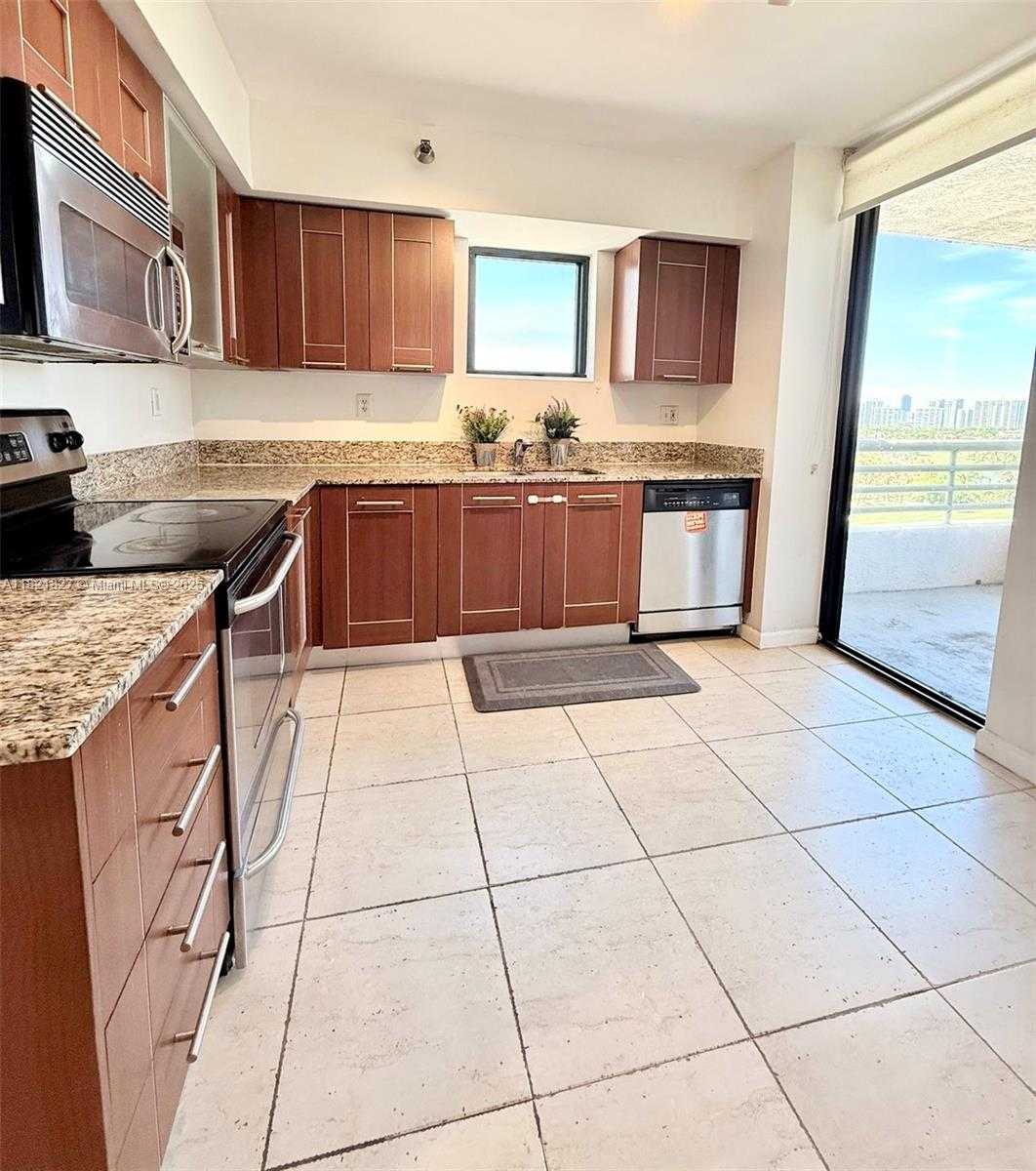 Small Image of 3300 NORTH EAST 191ST ST #1607, Aventura Number 5