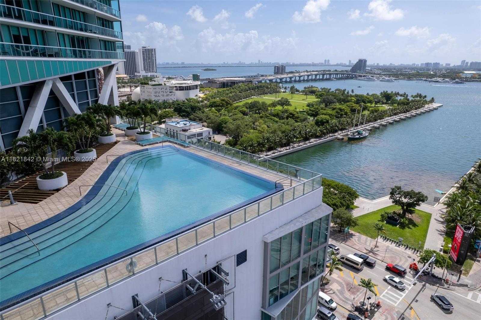 Small Image of 888 BISCAYNE BLVD #2510, Miami Number 21