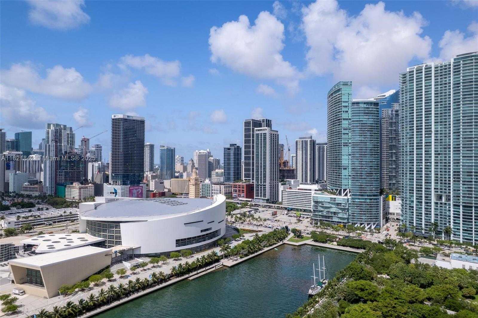 Small Image of 888 BISCAYNE BLVD #2510, Miami Number 24