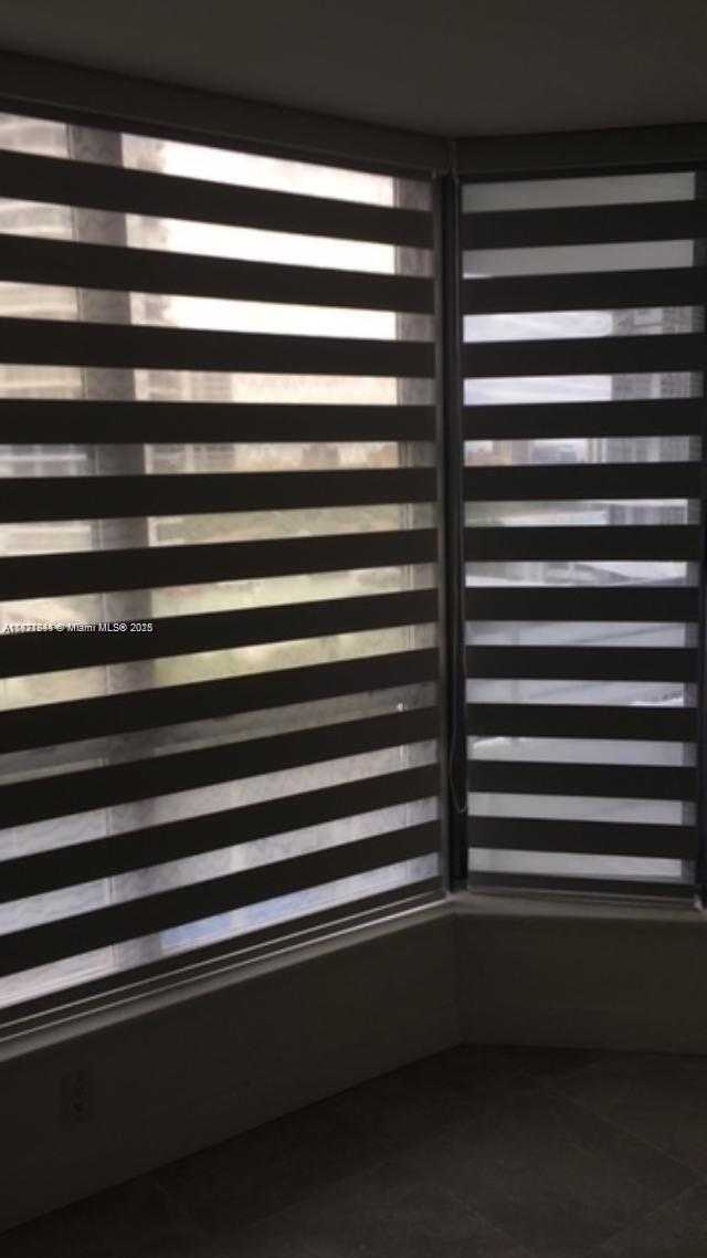 Small Image of 3600 MYSTIC POINTE DR TOWER 300 #802, Aventura Number 18