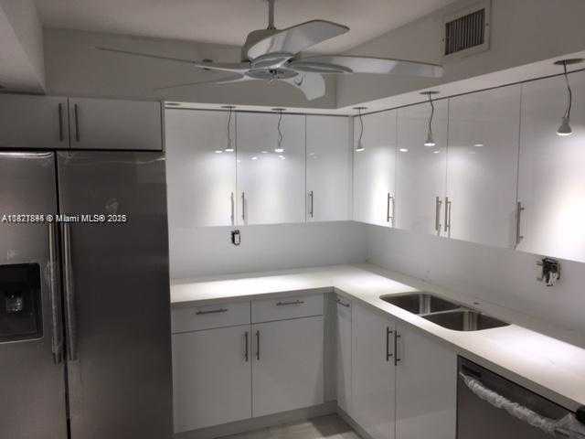 Small Image of 3600 MYSTIC POINTE DR TOWER 300 #802, Aventura Number 6