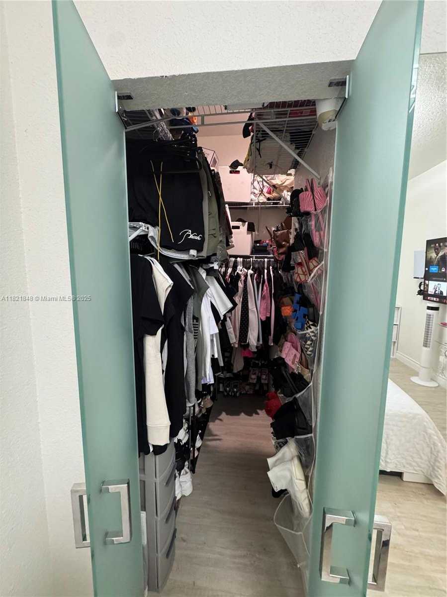 Small Image of 21455 SOUTH WEST 112TH AVE #104, Miami Number 10