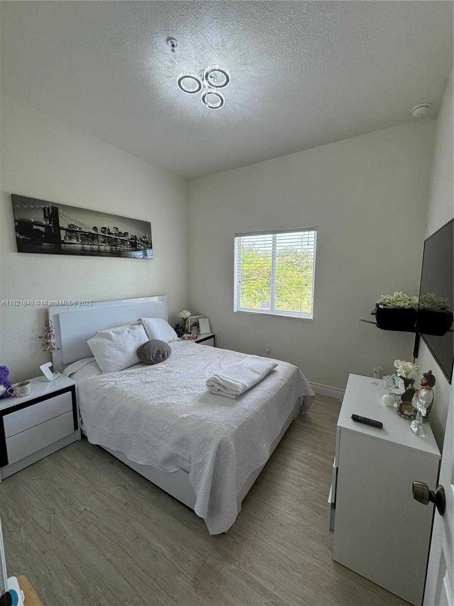 Small Image of 21455 SOUTH WEST 112TH AVE #104, Miami Number 11