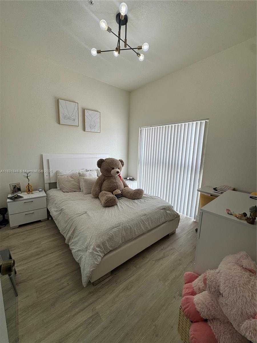 Small Image of 21455 SOUTH WEST 112TH AVE #104, Miami Number 14