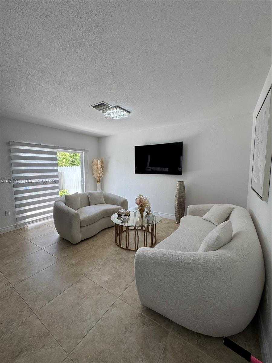 Small Image of 21455 SOUTH WEST 112TH AVE #104, Miami Number 5