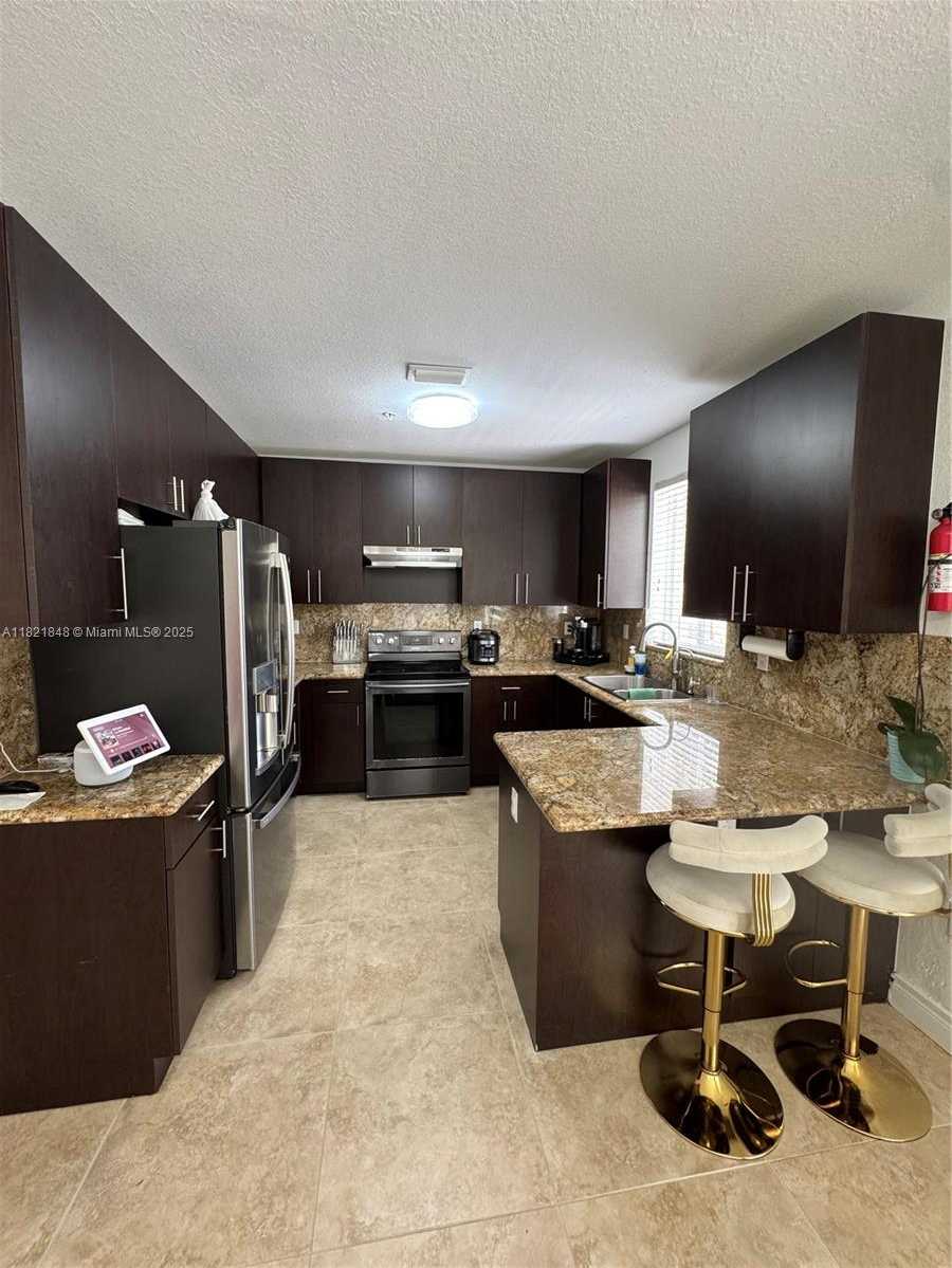 Small Image of 21455 SOUTH WEST 112TH AVE #104, Miami Number 6