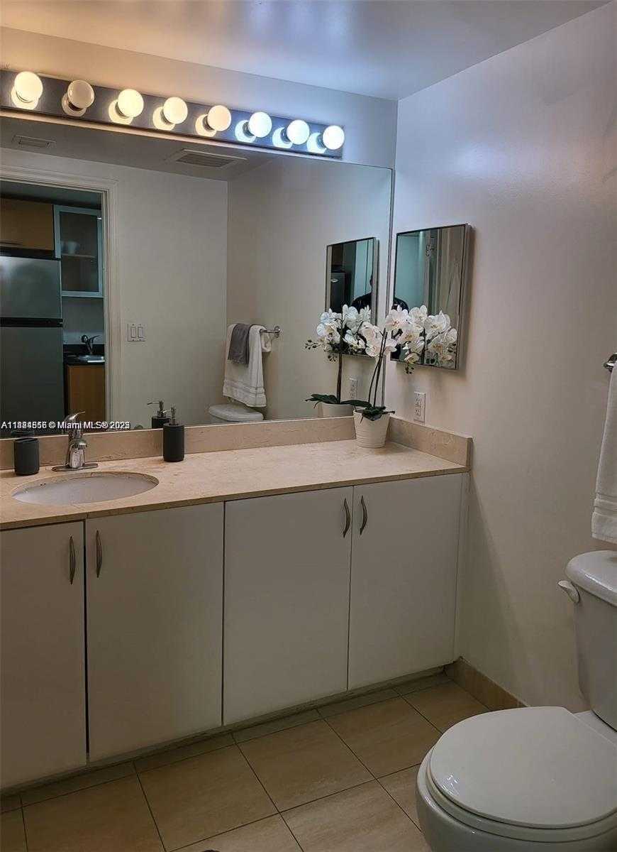 Small Image of 1750 NORTH BAYSHORE DR #2207, Miami Number 12