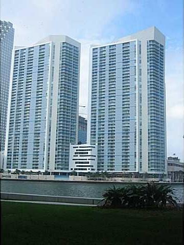 Small Image of 325 SOUTH BISCAYNE BL #1015, Miami Number 3