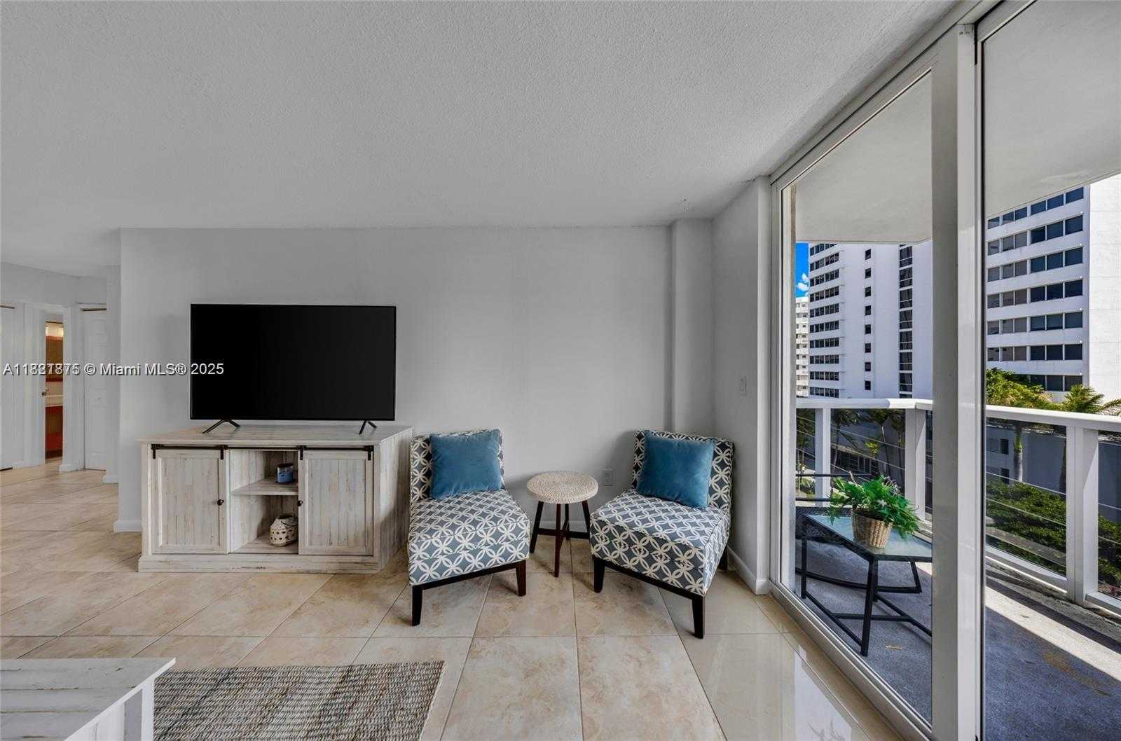 Small Image of 7928 WEST DR #602, North Bay Village Number 10