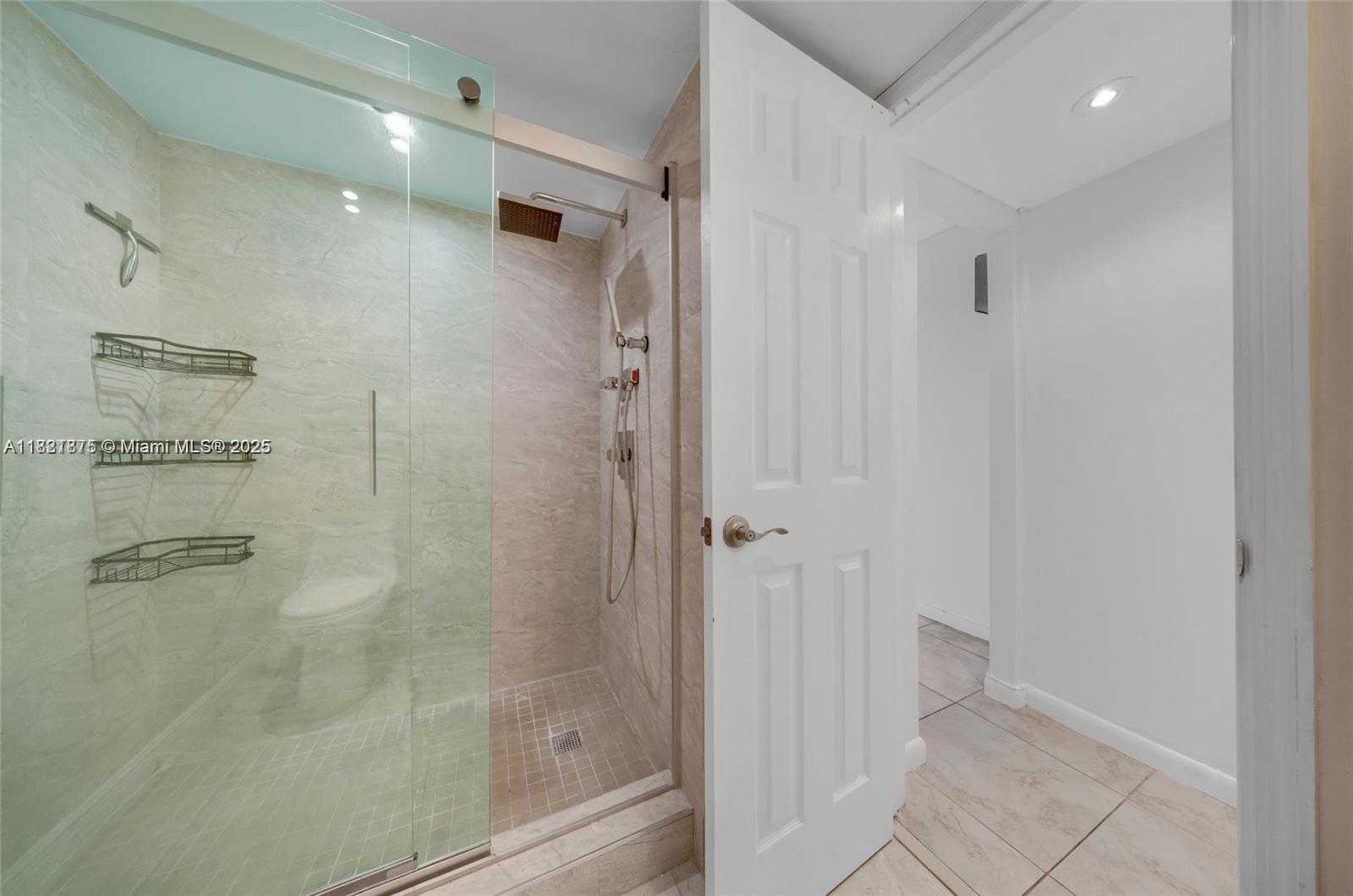 Small Image of 7928 WEST DR #602, North Bay Village Number 24