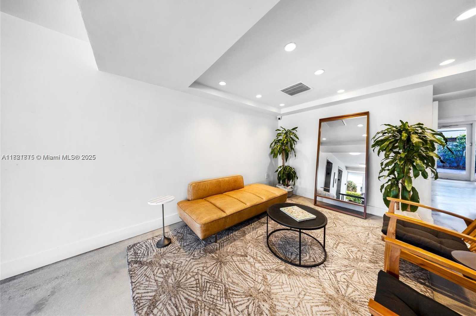 Small Image of 7928 WEST DR #602, North Bay Village Number 30