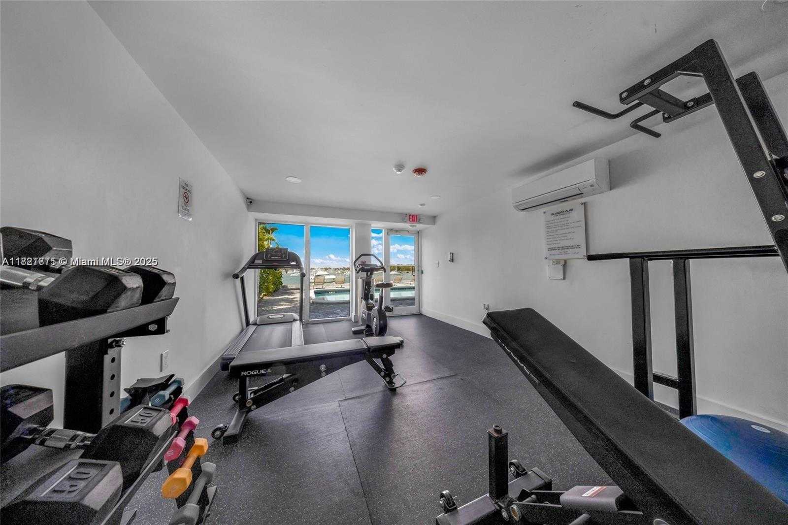 Small Image of 7928 WEST DR #602, North Bay Village Number 39