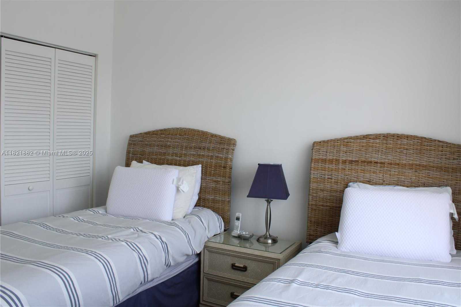 Small Image of 201 CRANDON BLVD #439, Key Biscayne Number 13