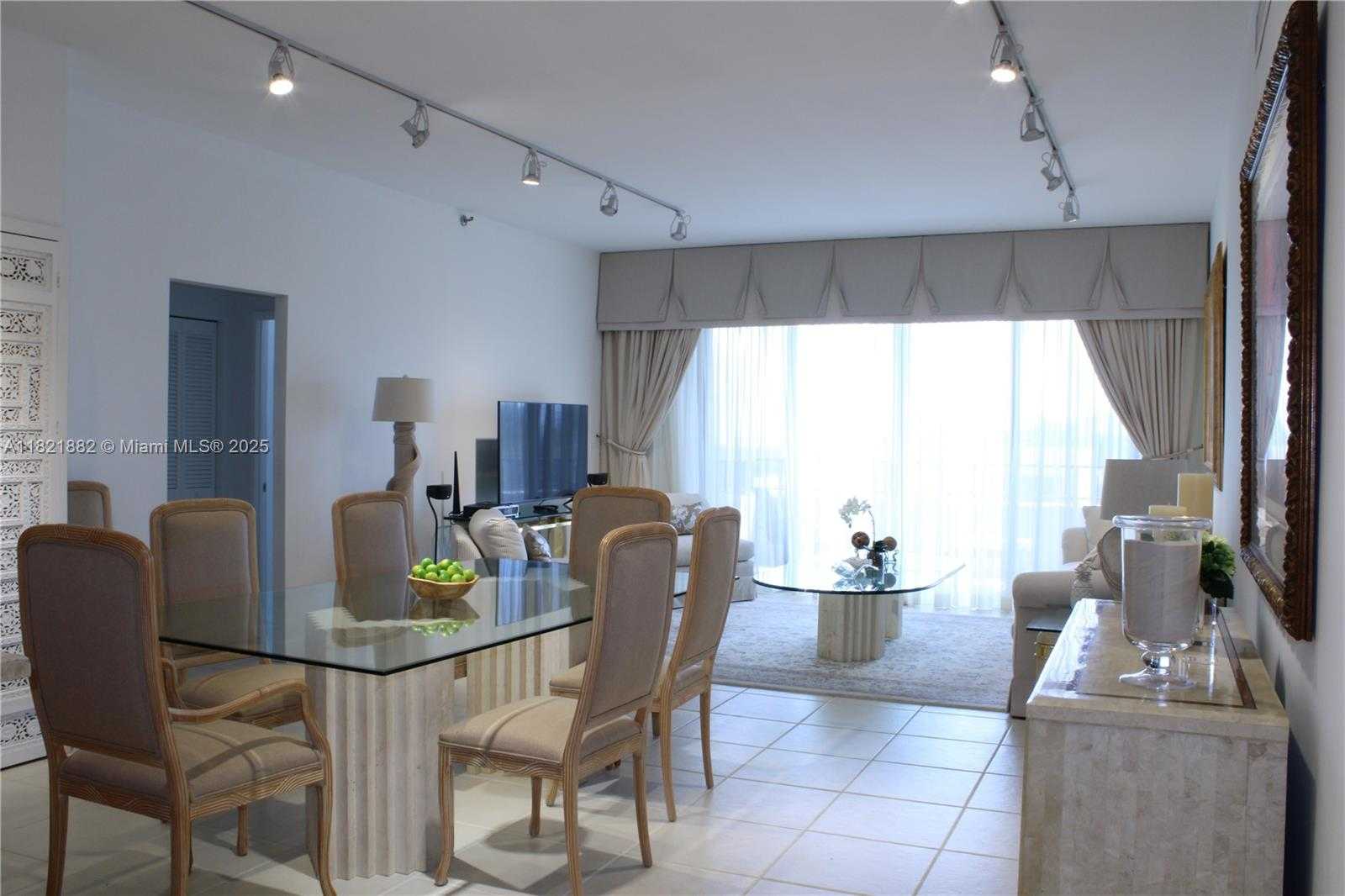 Small Image of 201 CRANDON BLVD #439, Key Biscayne Number 2