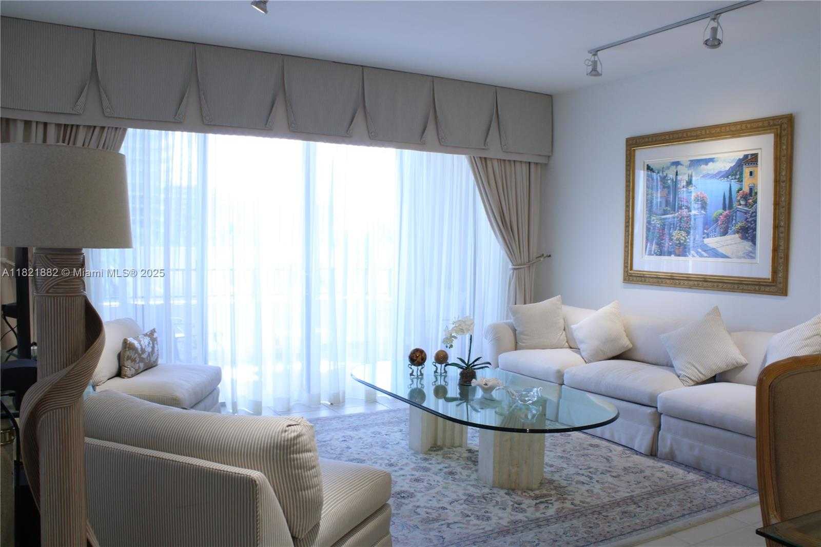 Small Image of 201 CRANDON BLVD #439, Key Biscayne Number 5