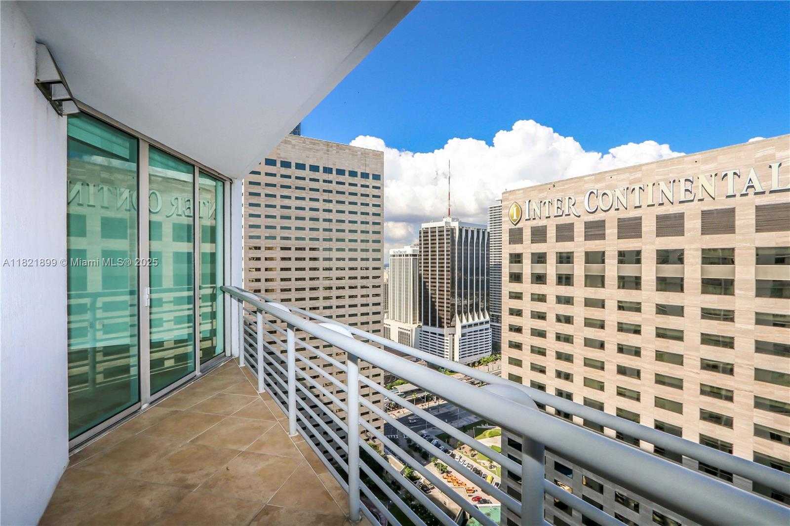 Small Image of 335 SOUTH BISCAYNE BLVD #3510, Miami Number 3